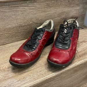 Leather shoes